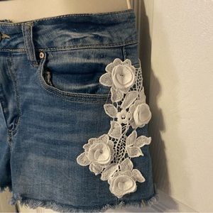 Indigo Rein denim shorts